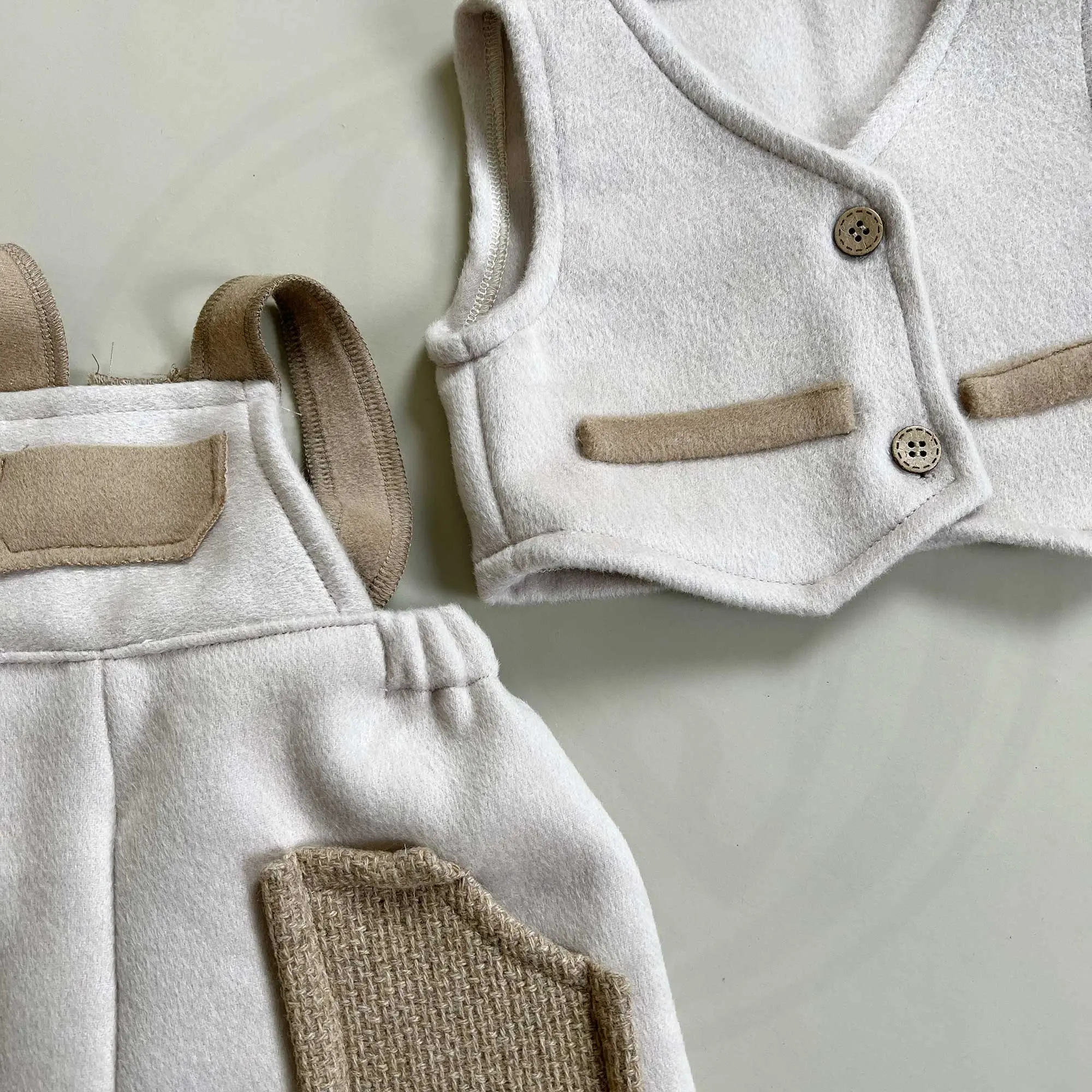 1-6 Years Old Wool Tweed Suspenders Pants Beige Wool Blazer Baby Sets New Style Outfit Sets Photography Studio Photo Prop