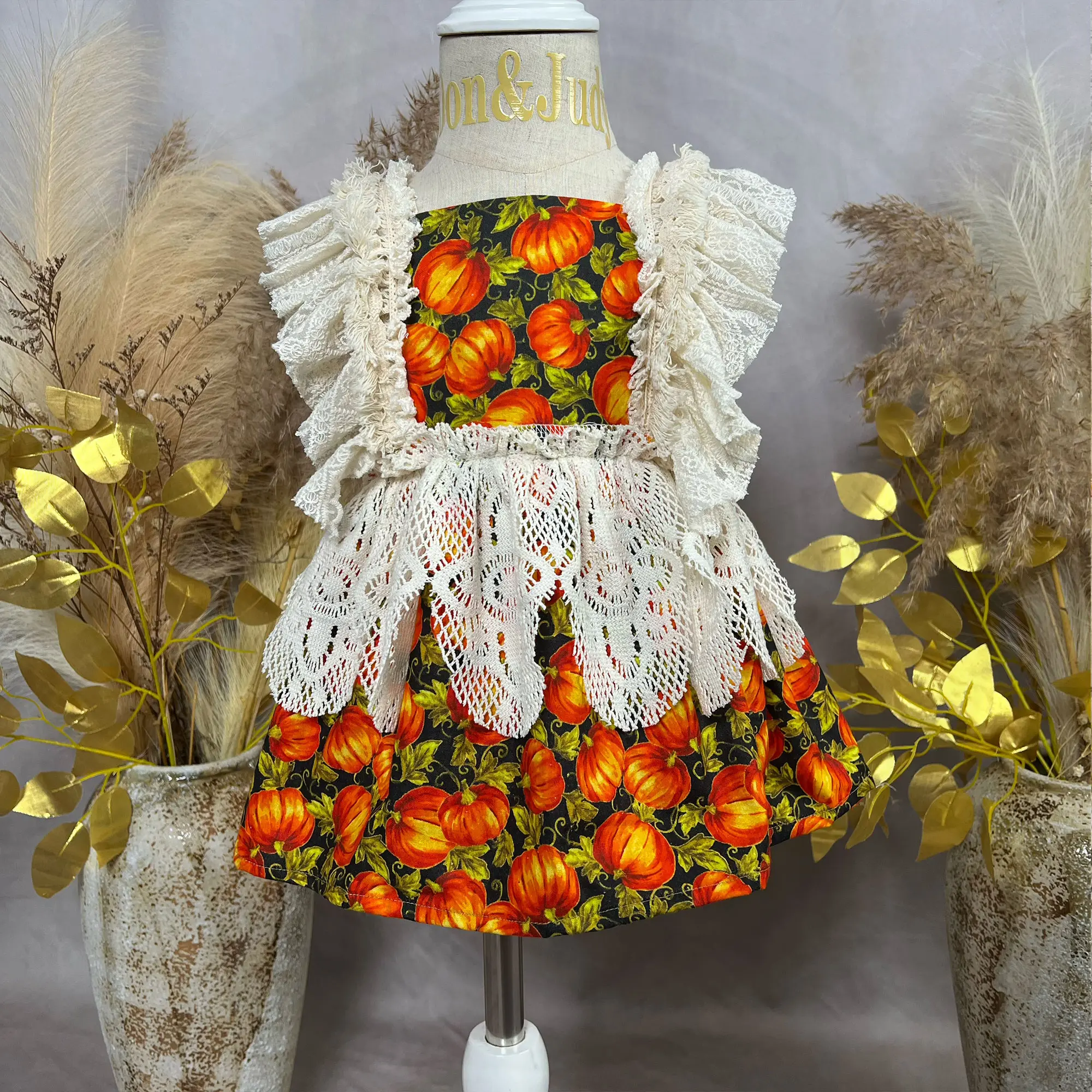 1-6 Years Old Sleeveless Lace-Trimmed Dresses Costume for Baby Kids Halloween Birthday Party Lovely Pumpkin Dress Photography