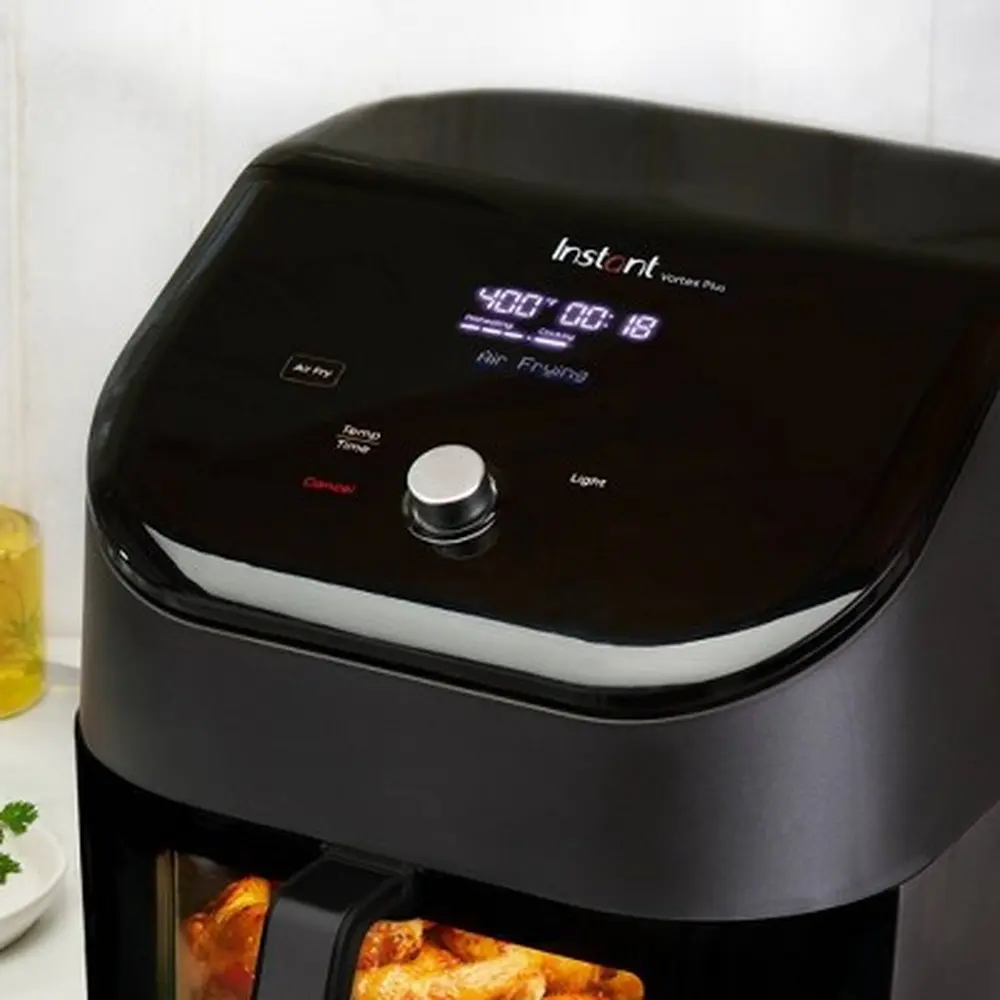 Vortex Plus 6qt Air Fryer EvenCrisp Technology 1800W Family-Sized 6 Cooking Functions Touchscreen Dishwasher Safe Quick Cleanup