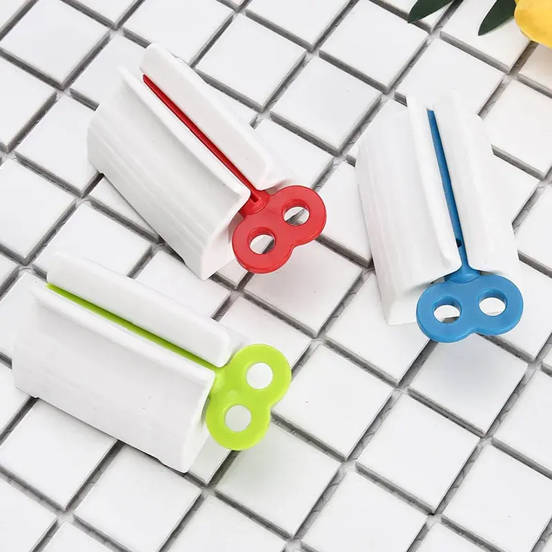 1PC Home Plastic Toothpaste Tube Squeezer Easy Dispenser Rolling Holder Bathroom Supply Tooth Cleaning Accessories Creme Dental
