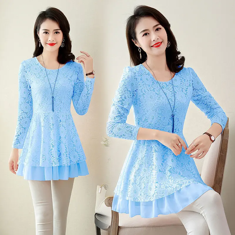 Women's T-shirt Spring a Autumn 2025 New middle aged Lace shirt Women Loose Long-sleeved bottoming Shirt Casual Female Top A560