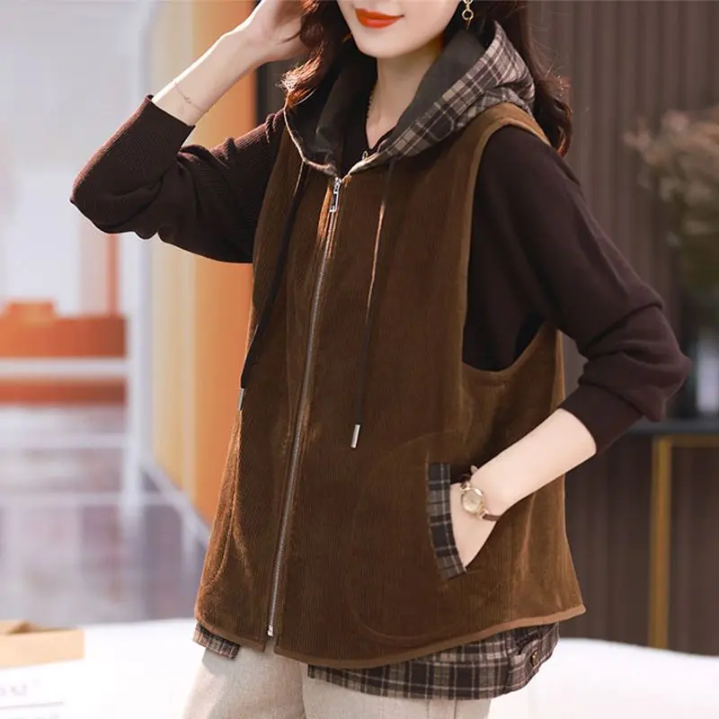 New 2025 Spring Autumn Women's Corduroy Stitching Short Vest Coats Female Korean Loose Jacket Ladies Casual Waistcoat Coat Tops