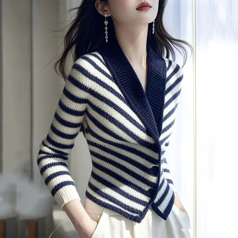 Fashion Knitted Cardigan Sweater Women Autumn Winter New V-Neck Striped Loose Sweater Ladies Chic Style Knitwear Coat Female Top