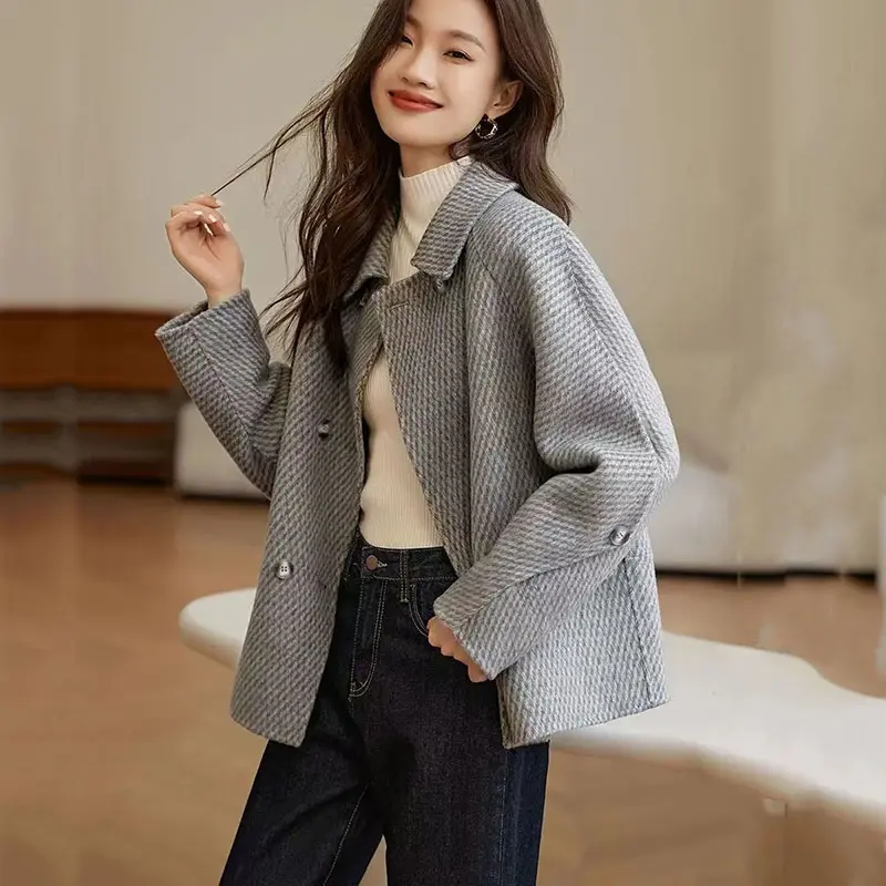 2025 Autumn Winter Women's Woolen Coats New Fashion Korean Solid Short Outerwear Loose Double Breasted Woolen Jacket Female Tops