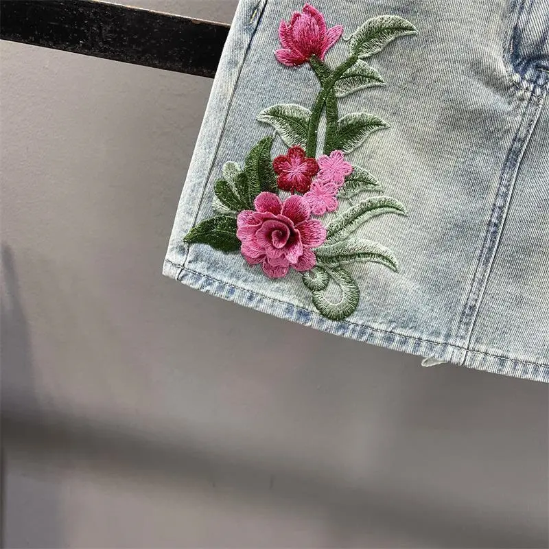 Korean Flower Embroidery Denim Skirt Female 2025 New Spring Summer Temperament High Waist Slim A Word Hip Jeans Skirt Woman