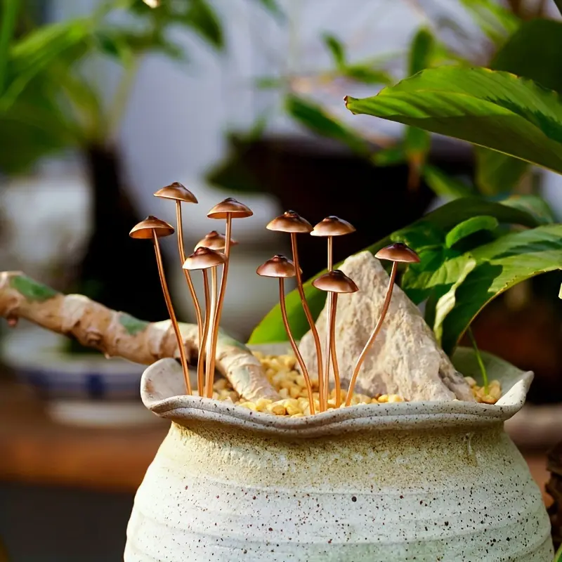 Creative Mini Metal Cute Mushroom Decoration Outdoor Garden Courtyard Decoration Atmosphere Potted Flower Decoration