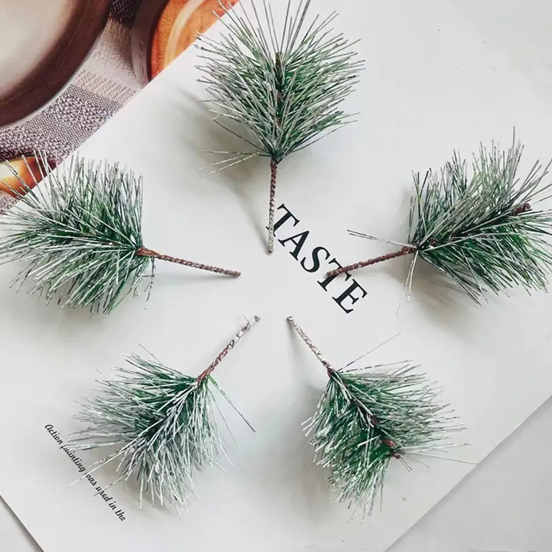 10Pcs Christmas Pine Picks Artificial Red Berries Branches with Pinecone Stem For DIY Wreath Home Christmas Party Decor Supplies