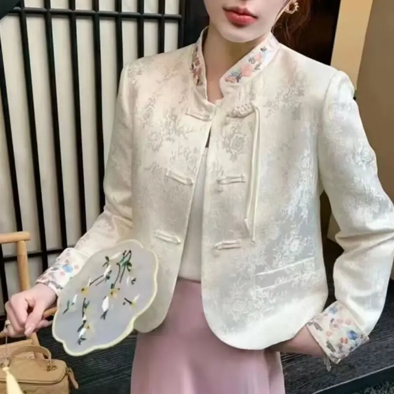 2024 New Fashion Spring Autumn Women Short Jacket Loose Casual Long Sleeve Temperament Buckle Embroidery Female Coat
