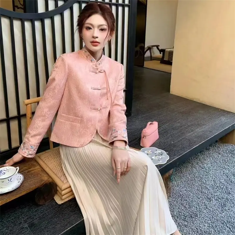 2024 New Fashion Spring Autumn Women Short Jacket Loose Casual Long Sleeve Temperament Buckle Embroidery Female Coat