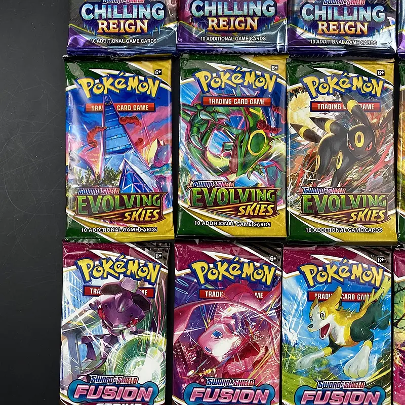 10Pcs/bag Pokemon Cards Sun & Moon Lost Thunder English Trading Card Game Evolutions Booster Collectible Kids Toys Gift