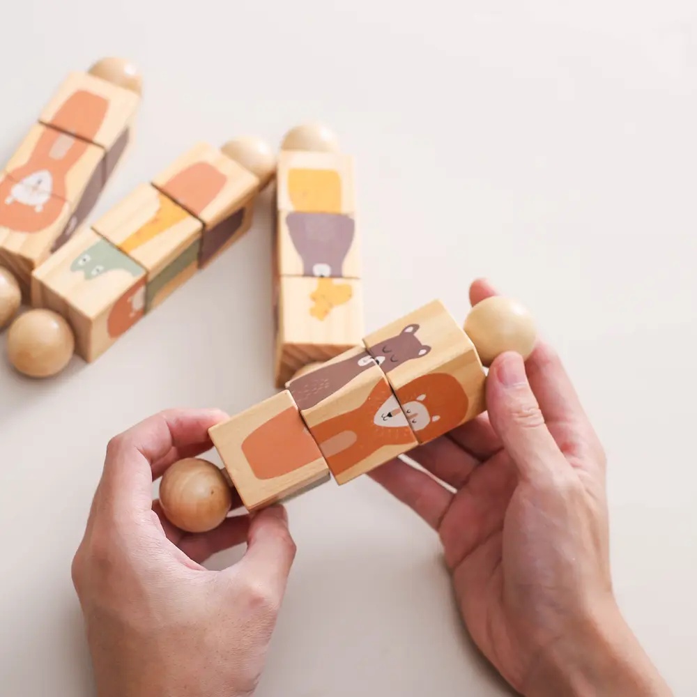 Wooden Hand Bell Toy Montessori Kid Develop Hand-on Ability Toy Animal Puzzle Mobile Musical Rattle Educational Toy Newborn Gift