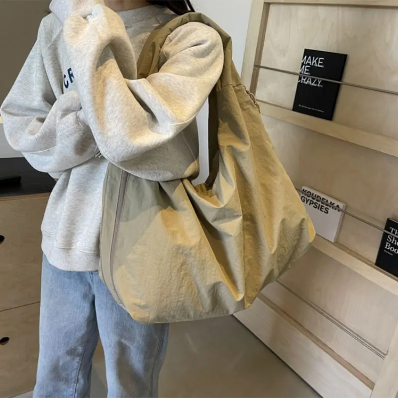 Nylon High Capacity Casual Shoulder Bags Commuting Interior Compartment Women's Bags on Sale 2025 Fashion Solid Color Handbags