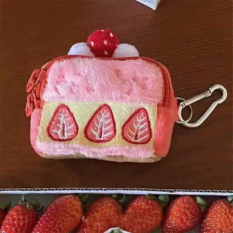 Strawberry Pattern Coin Purses Cute Key Earphone Storage Bag Fashion Kawaii Mini Wallet Fluffy Sweet Organize Pouch Zipper Purse