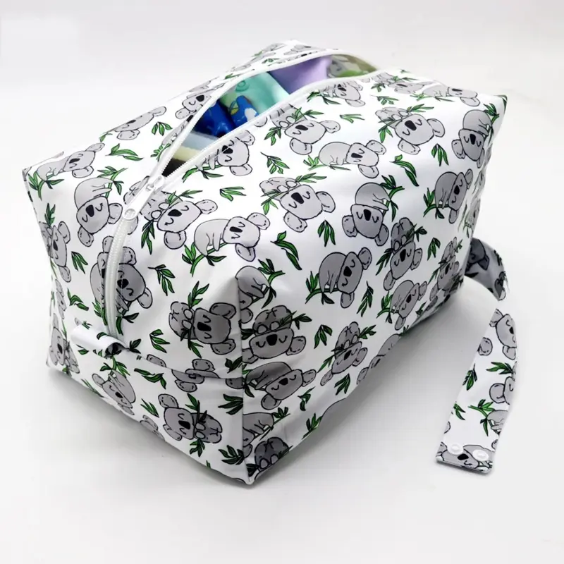 Portable Diaper Bags Reusable Waterproof Fashion Prints Wet/Dry Cloth Wet Bag Mommy Storage Travel Bag With zipper