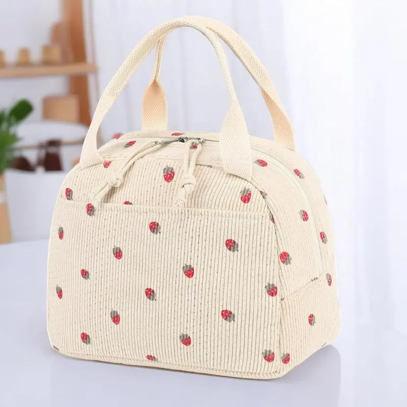 New Strawberry Pattern Home Storage Bag Picnic Thermal Lunch Box Simple Multifunctional Cooler Bag Handheld Bento Box Loncheras