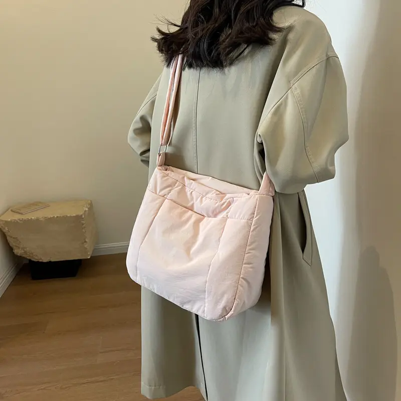New Quilted Padded Totes Bag Large Capacity Down Fabric Messenger Shoulder Bag Space Cotton Adjustable Length Crossbody Bags