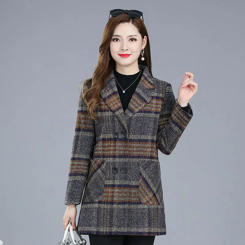 Autumn Winter Woolen Coat Women's 2025 New Fashion  Mid-Elderly Mothers Wear  Plaid Cotton Trench Coat Female Outwear Jackets
