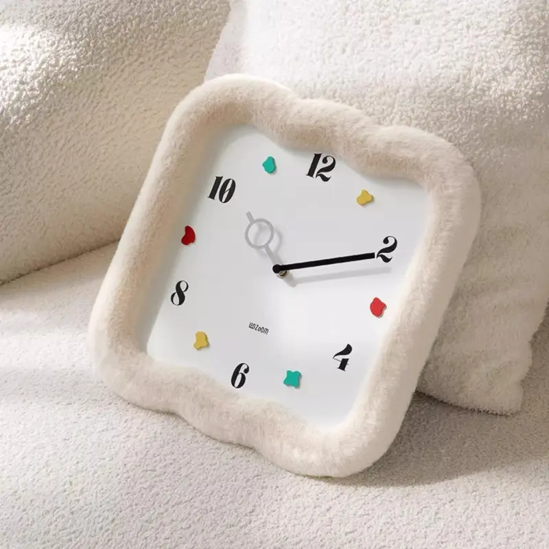 Aesthetics Design Wall Clocks Elegant Cute Bedroom Home Wall Clock Modern Luxury Reloj Pared House Decorations Living Room
