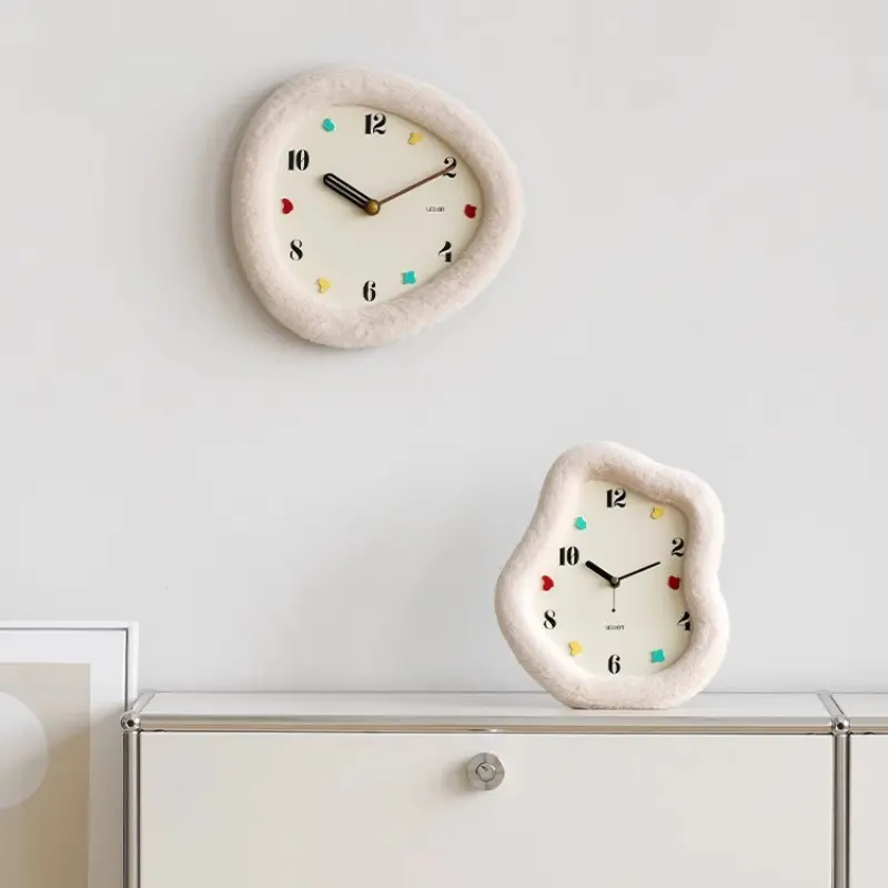 Aesthetics Design Wall Clocks Elegant Cute Bedroom Home Wall Clock Modern Luxury Reloj Pared House Decorations Living Room