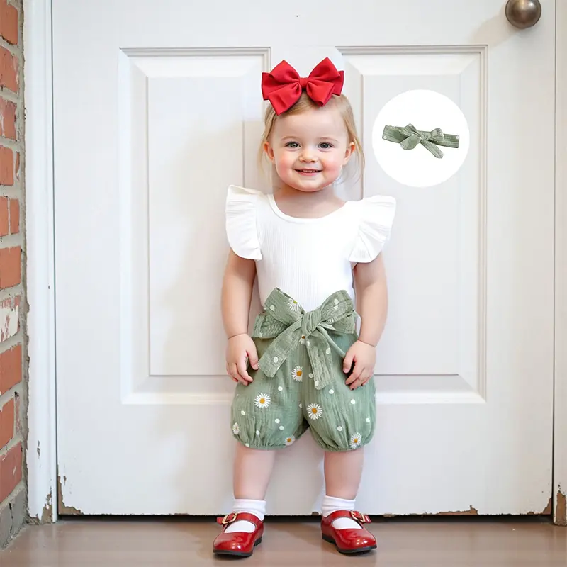 Baby Girl Summer Outfit Ruffled Flying Sleeve Romper Daisy Print Shorts Bow Headband and Belt 4 Pcs Set