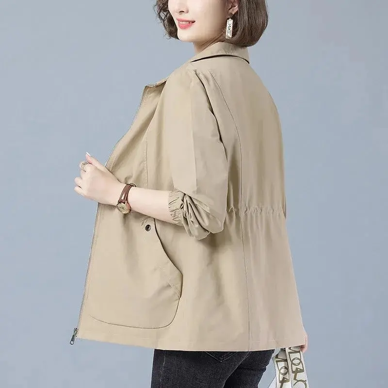 2024 New Spring Autumn middle aged Women Jacket Fashion Pocket Zipper Jackets Causal Long Sleeve Windbreaker Female Short Outerw