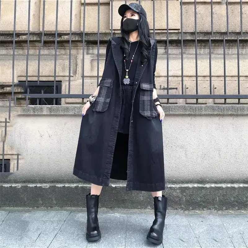 Denim Vest Women New 2025 Spring Autumn Mid-length Hooded stitching Retro Washed Sleeveless Jeans Vest Women Waistcoats Tops
