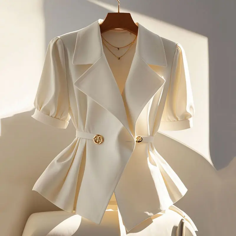 2025 New Summer Light-cooked French Niche Design Unique and Super-beautiful White Blazer Collar Short-sleeved Waist Shirt Female