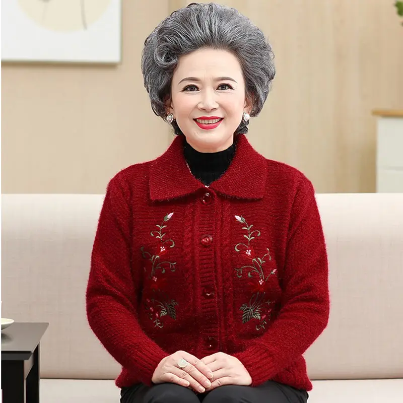 2025 Elderly Autumn Winter Women sweater cardigan mother loaded sweater jacket Female Add cashmere Thicken Button Knit Cardigan