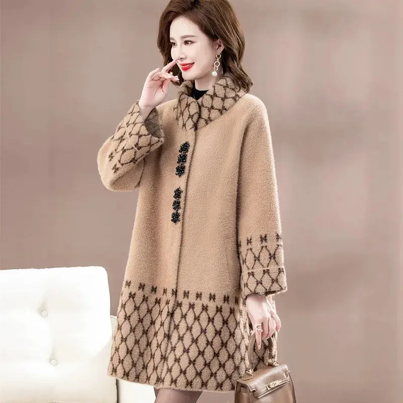 Middle Aged Mother New 2025 Imitation Mink Velvet Coat Women Autumn Winter Thicken Warm Woolen Coats Female Overcoat  Jacket