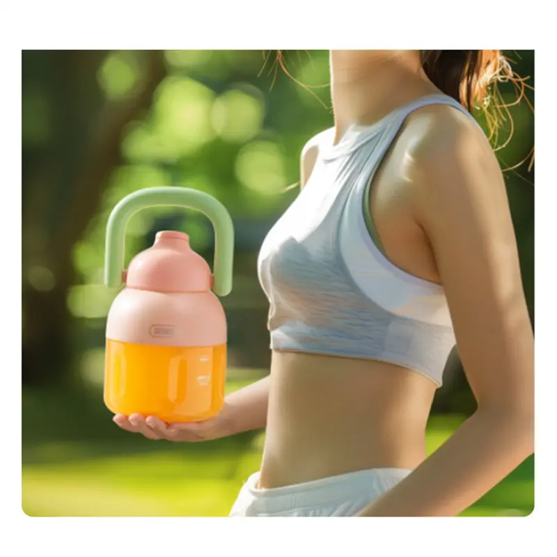 HGHO Portable Blender For Shakes & Smoothies Leak-Proof Water Bottle With Removable Straw Cordless Portable Juicer
