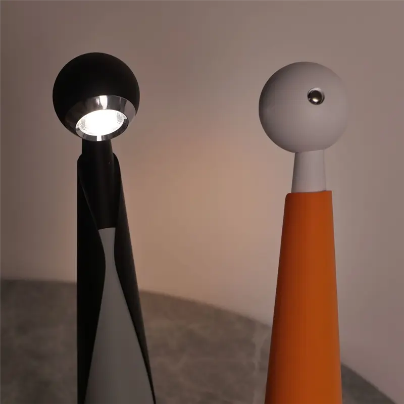 HGHO Bedside Lamp With Built-In Charger Sleek Overlooking Table Light Vertical Design For Home B