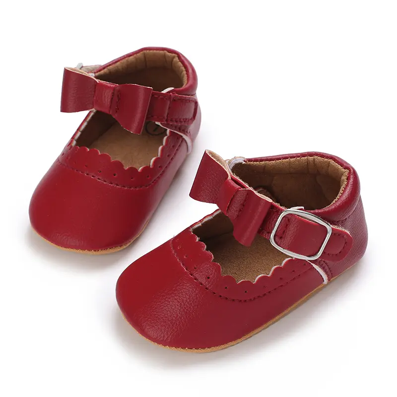 Baby girl cute bow decoration set wearing Mary Jane shoes, children's outdoor walking shoes