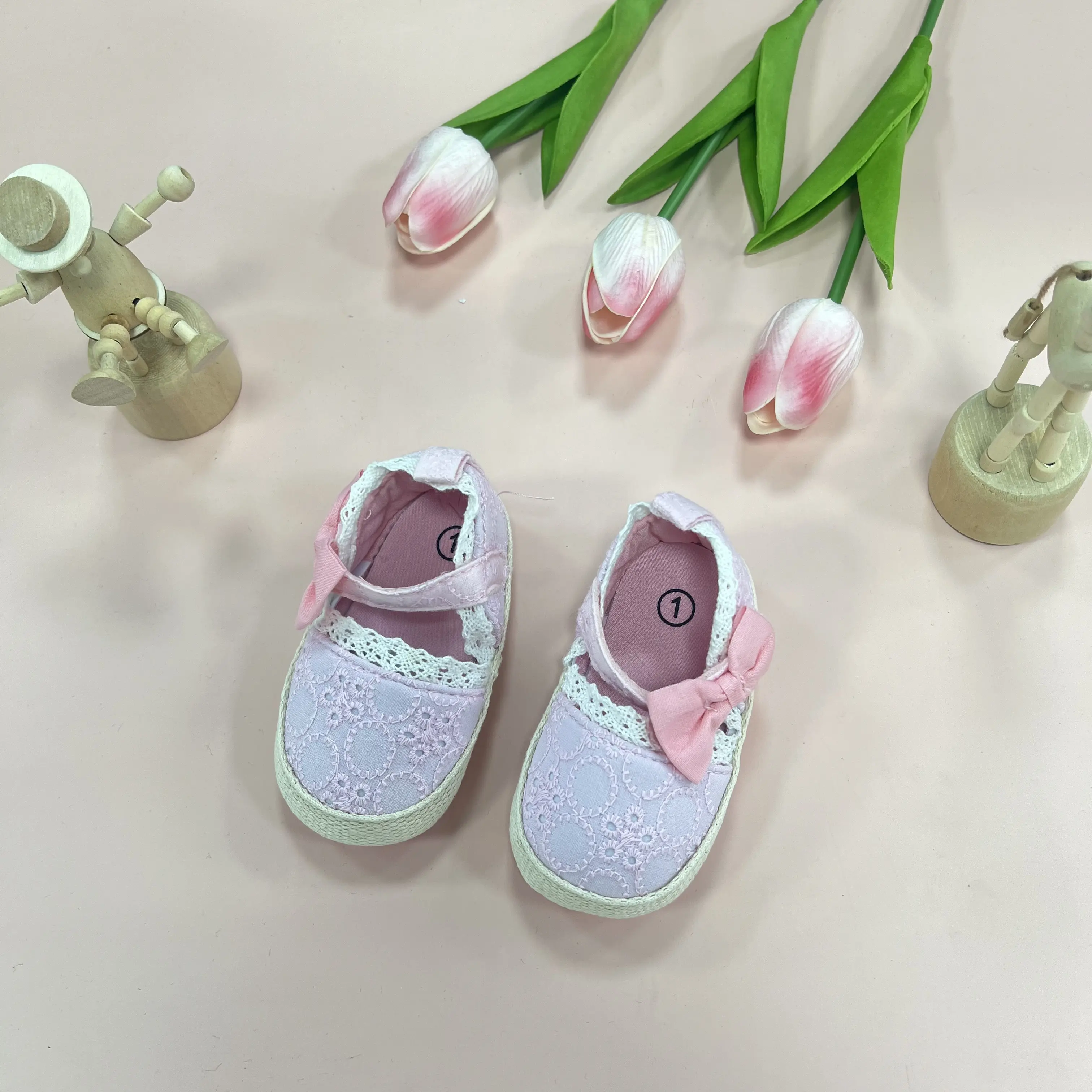 Baby Girls and Unisex Soft Soles Slip-Resistant Crib Shoes Slippers for Infant and Toddler, 0-24 Months
