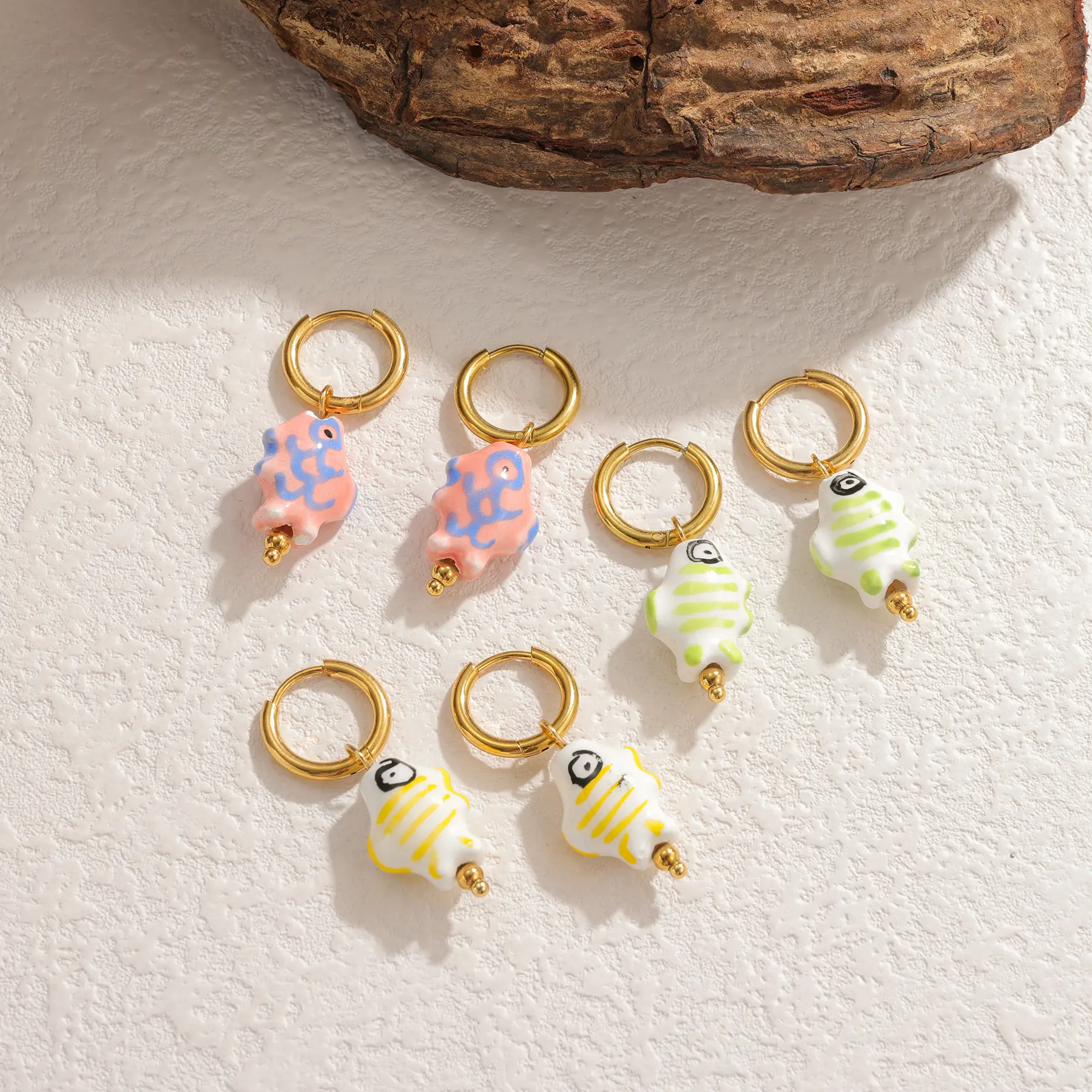 Freeteeme Fashion Ceramics Shell Dolphin Fish Earrings for Women 18K Gold Plated Cute Ocean Series Charms Ear Clip Jewelry Gift