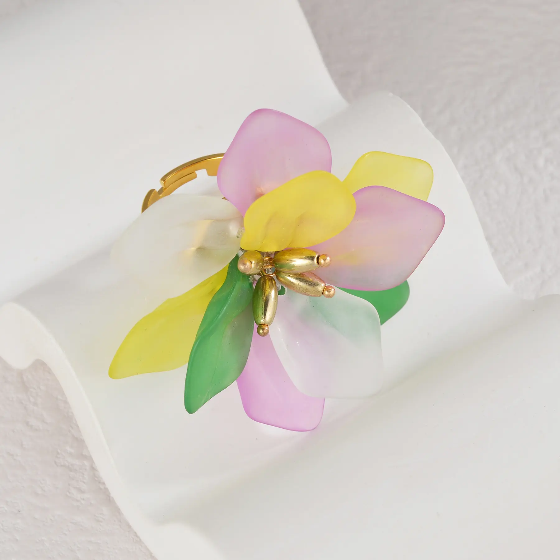 Freeteeme Sweet Colorful Acrylic Flower Ring for Women Gold Plated Stainless Steel Daily Open Ring Summer Jewelry Birthday Gift