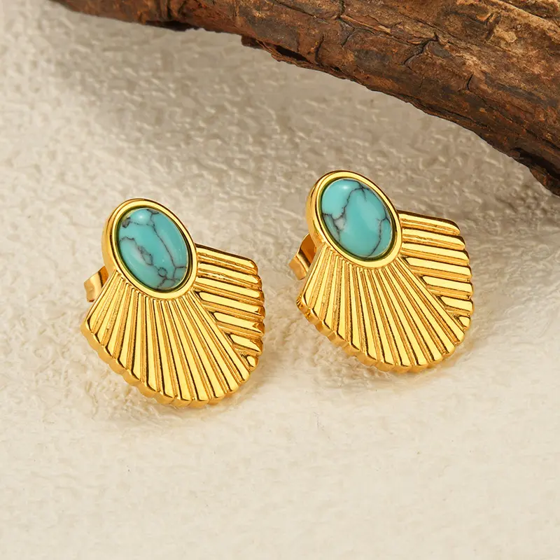 Freeteeme Daily French Green Stone Heart Inlay Ribbed Scallop Earrings for Women Stainless Steel Vintage Wedding Jewelry Gifts