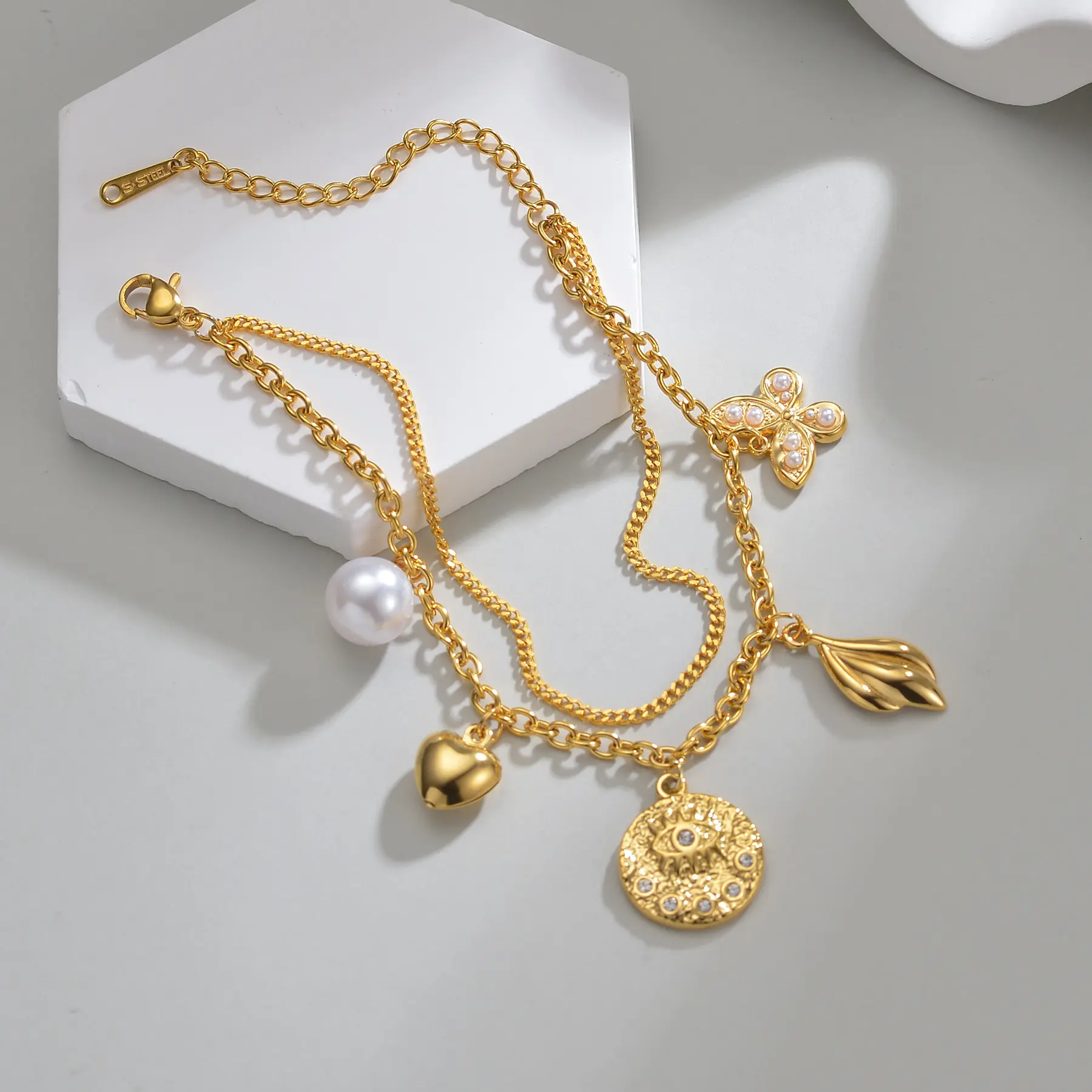 Freeteeme New Double Layers Heart-shaped Butterfly Pendant Bracelet for Women Gold-plated Stainless Steel Simple Birthday Gift