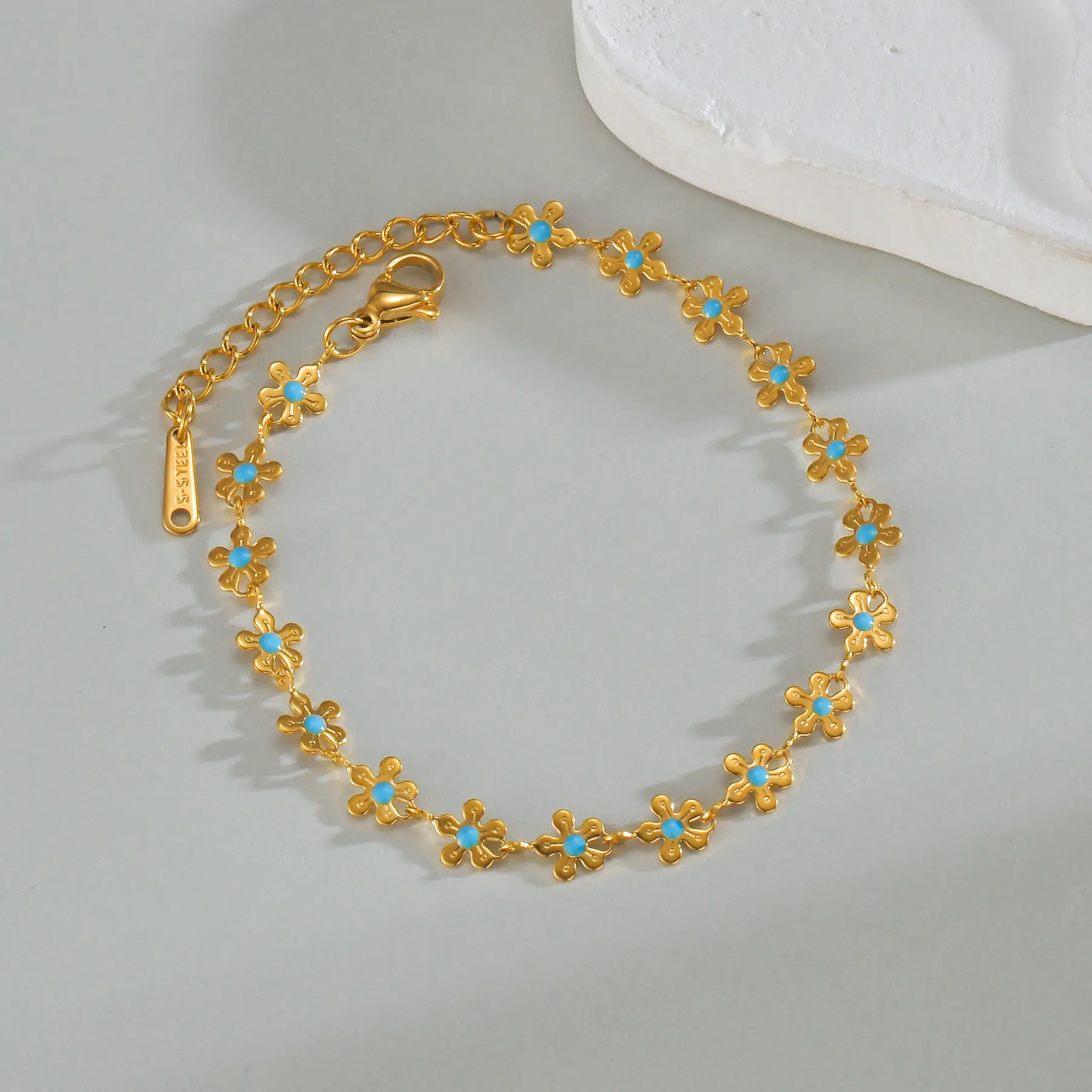 Freeteeme Trendy Drip Oil Bracelet for Women Fashion Stainless Steel Heart Flower Hand Chain Bracelet Gold Color Jewelry Gift
