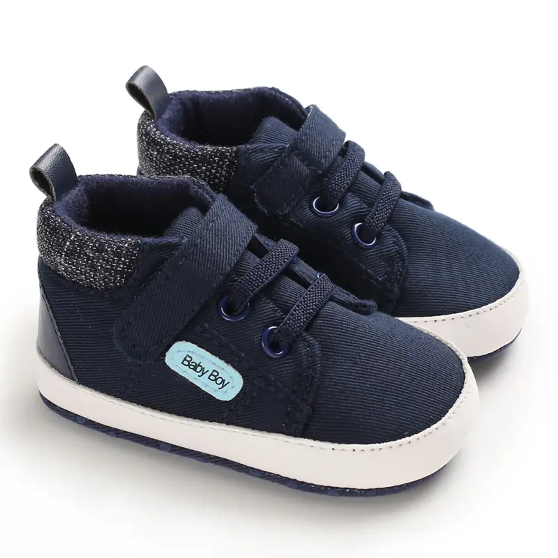 A Versatile Pair of Canvas Shoes Designed for Boys, Suitable for Infants Aged 0-1 Years Learning to Walk, Ideal for Spring