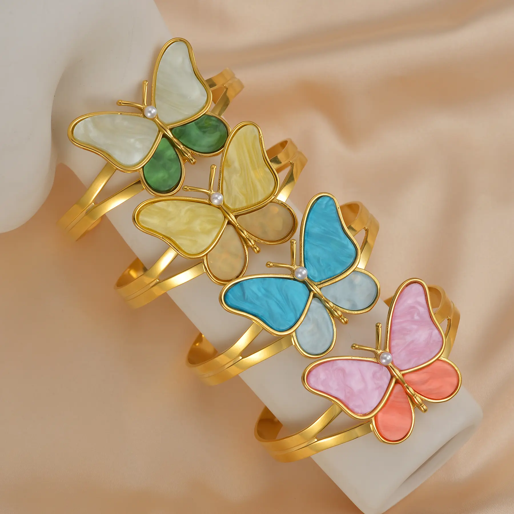 Freeteeme Stylish Colorful Butterfly Cuff Bangle for Women Stainless Steel Inlaid Pearl Open Bracelet Gold Color Birthday Gifts
