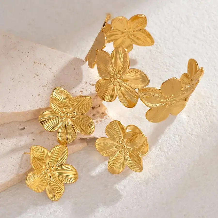 Freeteeme Hot Selling Flower Bangle Ring Earrings for Women Stainless Steel Exquisite Gold Color Wedding Jewelry Set Party Gift