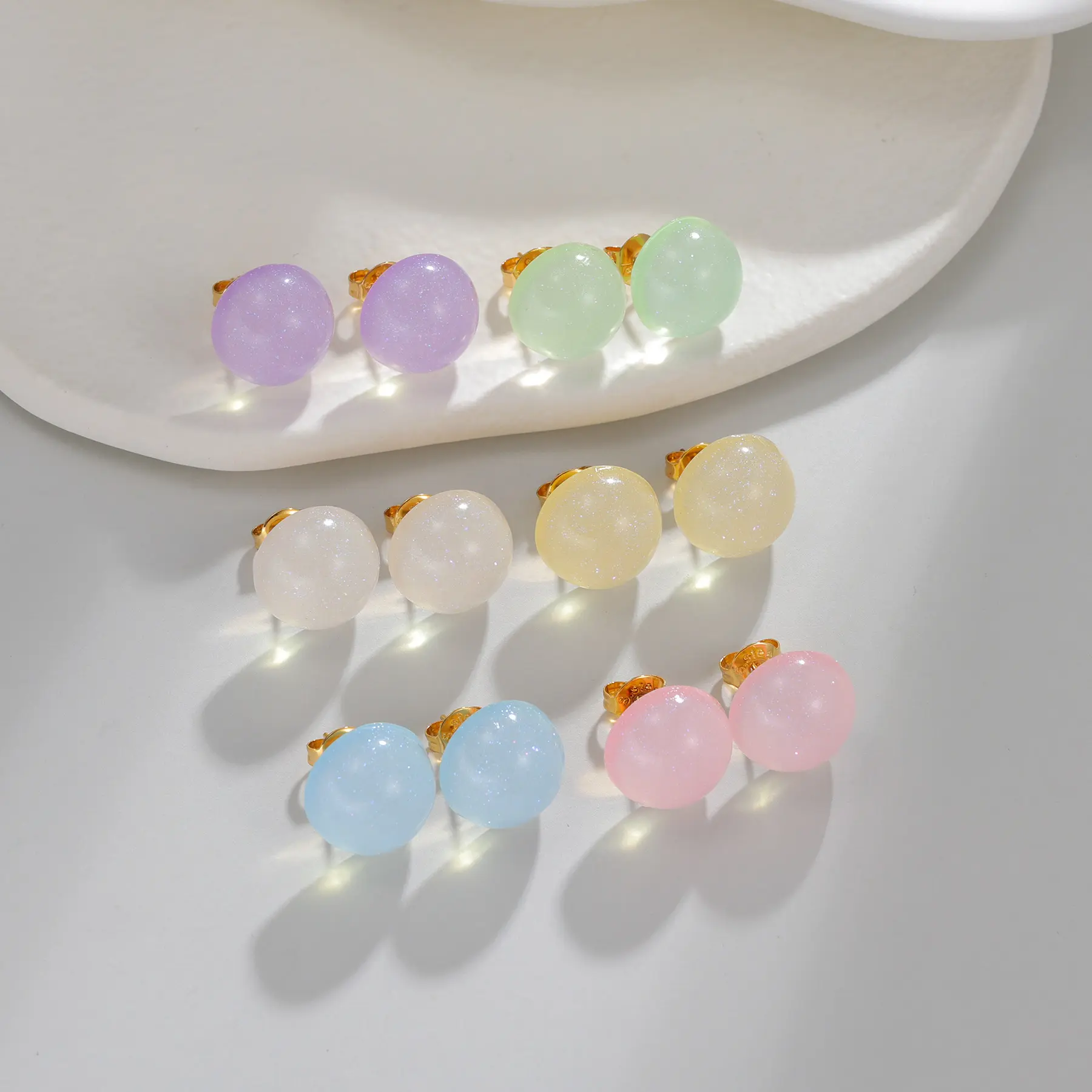 Freeteeme Lovely Candy Colored Glitter Stud Earrings for Women Various Color Resin Round Earrings Sweet Jewelry Daily Accessory
