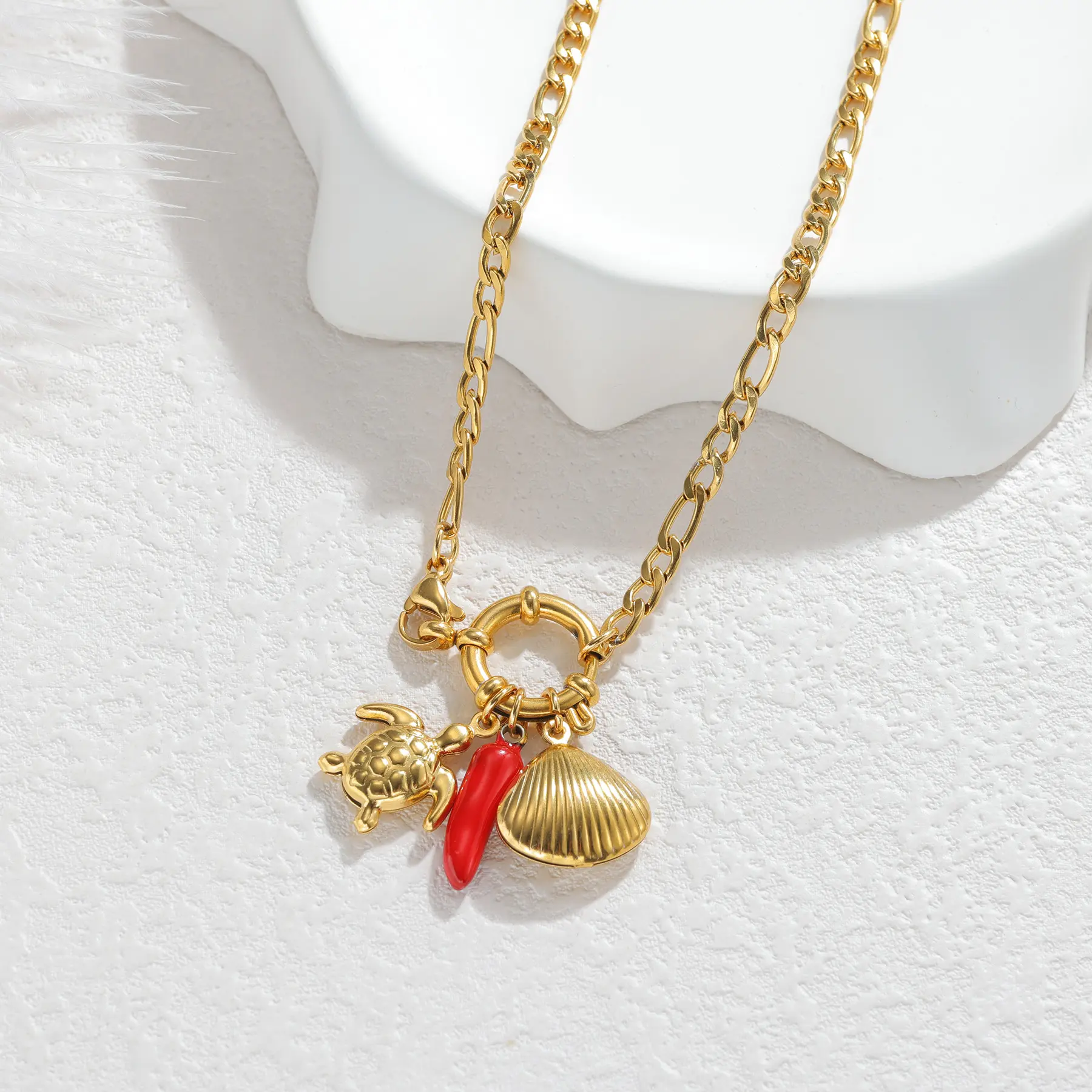 Freeteeme Stylish Shell Starfish Pendant Necklace for Women Gold Color Ocean Series Multi-Charms Necklaces Fashion Holiday Gifts