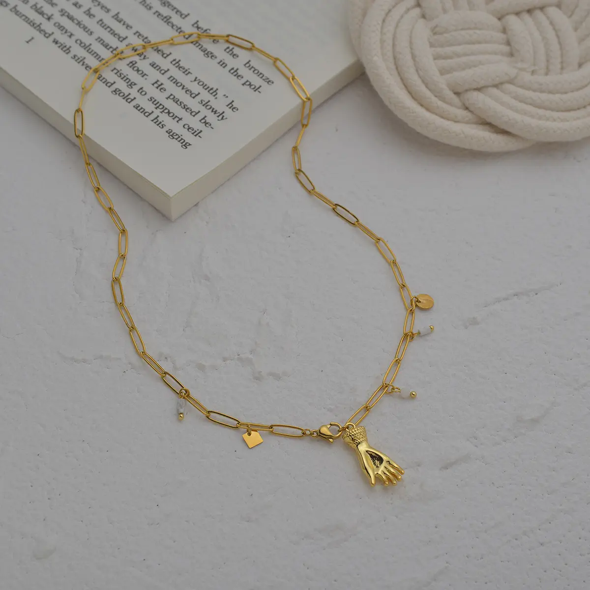Freeteeme New Fashion Bergamot Pendant Square Imitation Pearl Necklace for Women Gold Color Chain Daily Jewelry Christmas Gifts