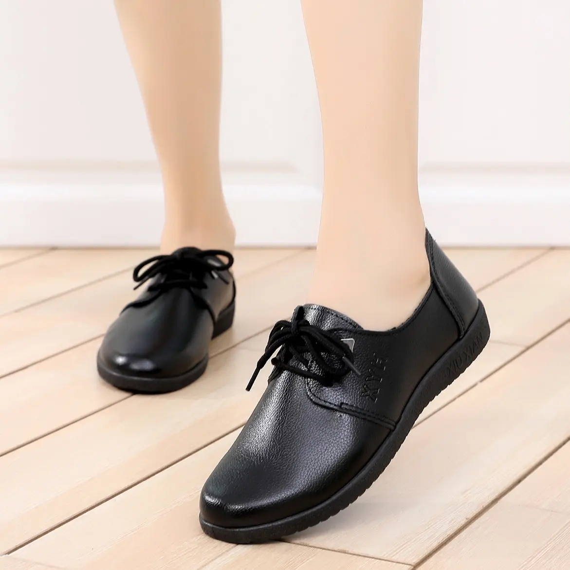Chef Waiter Shoes, Hotel and Restaurant Kitchen Shoe, Soft Work Non-slip Flat Shoes, Black Oil Proof Waterproof Women Shoes