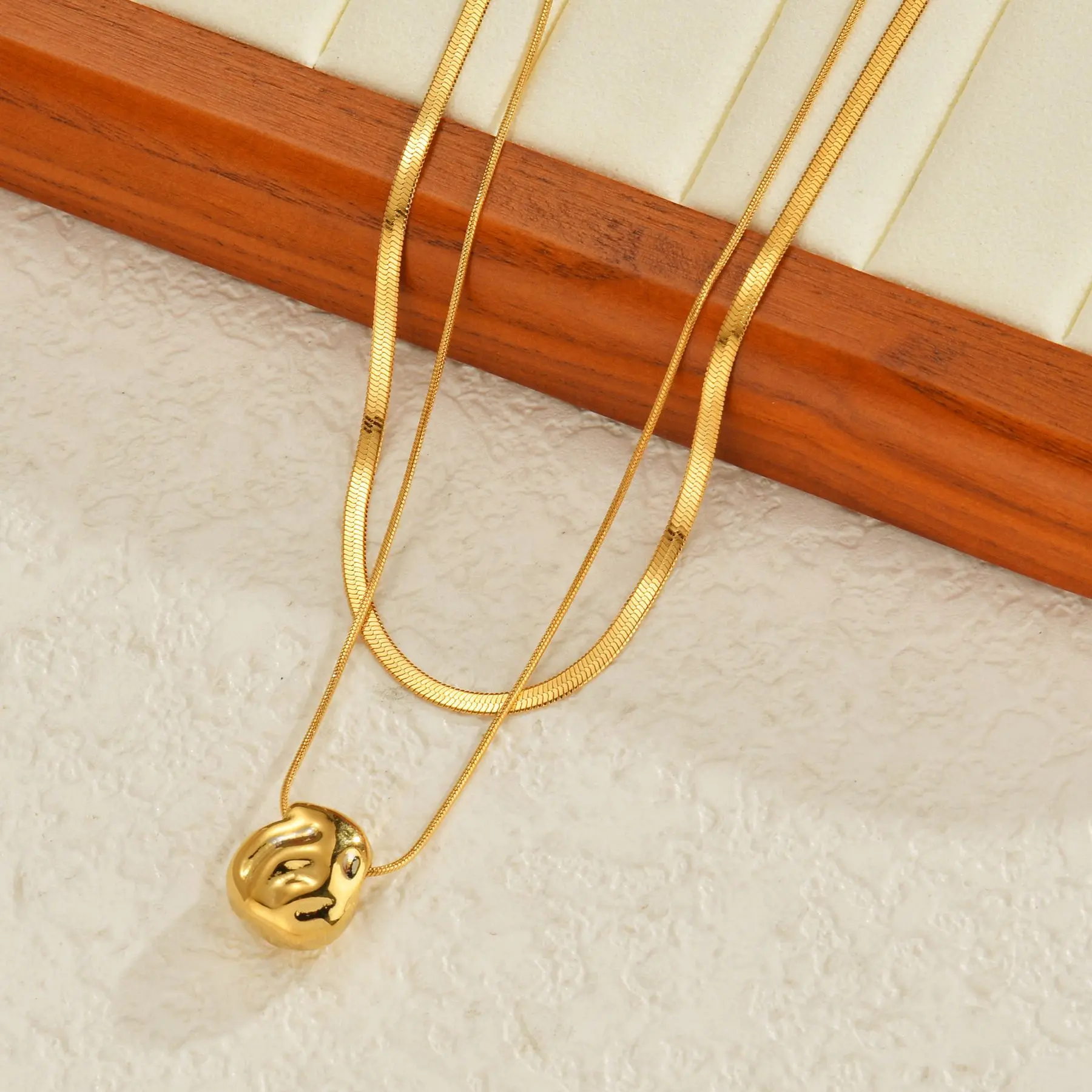 Freeteeme Double Layered Round Necklace for Women Girls Stainless Steel Blade Chain Choker Gold Plated Jewelry Christmas Gift