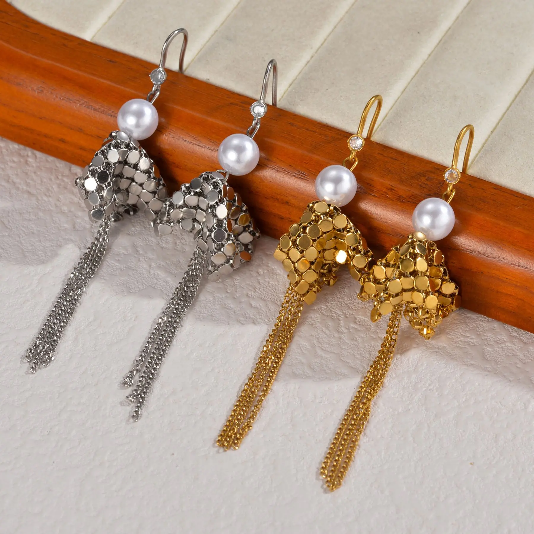 Freeteeme Sparkling Geometric Scales Tassel Earrings for Women Stainless Steel Bling Dangle Earring Banquet Daily Birthday Gifts