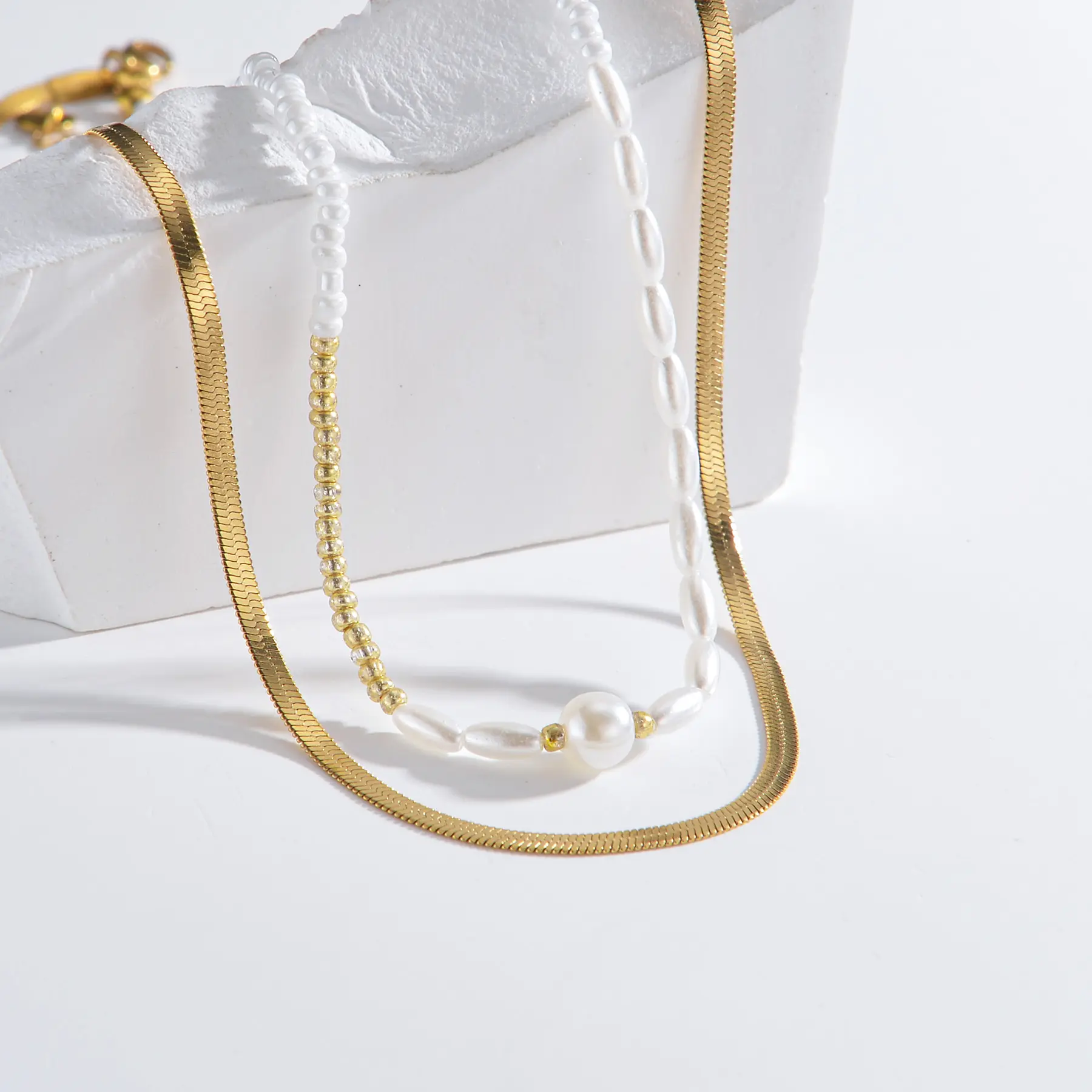 Freeteeme New Double Layers Ceramic Pendant Necklace for Women Cherry Porcelain Charms Imitation Pearl Blade Chain Jewelry Gifts