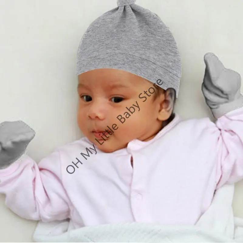 M76C 1 Set Cotton Baby Nursing Hat and Mittens Soft & Breathable Fabric Infants Gift