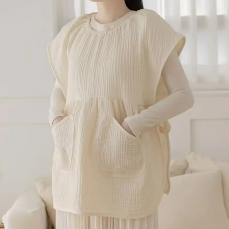 Multifunctional Nursing Cover Privacy Protective Sleeve with Bottle pocket for Easy Breastfeeding with Open Back Wearble Design
